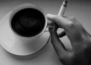 Названы продукты, которые нейтрализуют вред кофе и сигарет