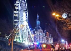 Во Франции с колеса обозрения срочно эвакуировали 140 человек