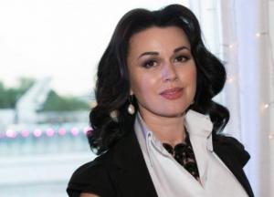 Болезнь Заворотнюк: актрису ввели в медикаментозную кому