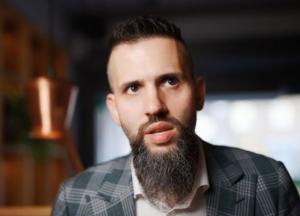 Глава Таможенной службы Нефедов "зажигал" на порно-шоу в столичном клубе (видео)