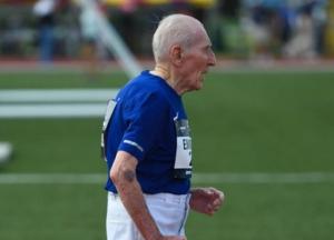 Мужчина в 96 лет стал рекордсменом по бегу