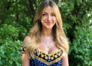 Леся Никитюк показала фигуру в бикини во время отдыха в Турции (фото)