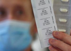 ВОЗ возобновила испытания лекарства от малярии как средства от коронавируса
