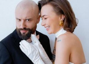 "Рік був пеклом": Віктор Розовий розлучається з дружиною, а вона публічно розповіла про причину