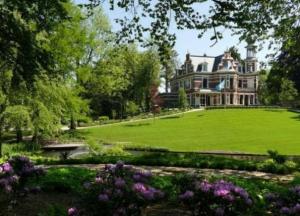 Археологи обнаружили британское богатое поместье, которому 500 лет (фото)