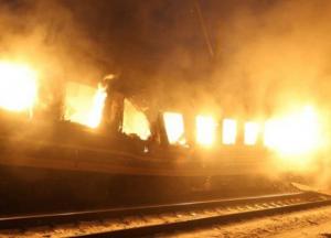 Удар РФ по поїзду на Харківщині: загиблих все-таки 6, тіла сильно понівечені (відео)
