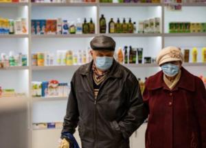 Минздрав: На самоизоляции людям можно выходить из дома дважды в неделю