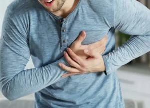 Ученые назвали симптом инфаркта, который появляется за несколько дней до приступа