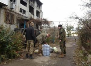 В Марьинке боевики подстрелили женщину, которая гуляла с трехлетним ребенком