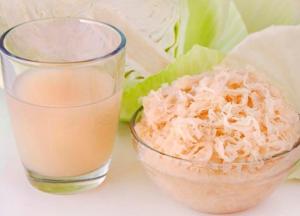 Медики рассказали о пользе сока квашенной капусты