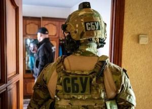 Обворовали 50 иностранных компаний на миллион долларов: СБУ разоблачила хакеров (фото)