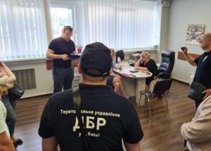 Киевских таможенников подозревают в миллионных махинациях