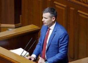 Кабмин предлагает повысить минимальную зарплату