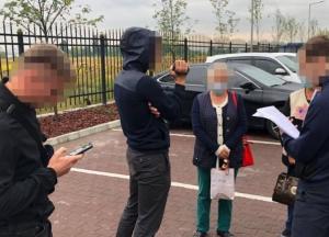 Киевских полицейских подозревают в задержании человека с целью выкупа (фото)