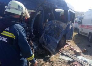 В Одесской области маршрутка столкнулась с грузовиком: 9 погибших