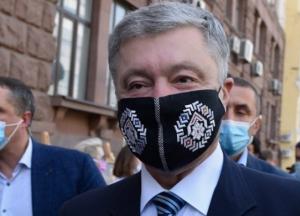 Порошенко вызвали на допрос в качестве подозреваемого