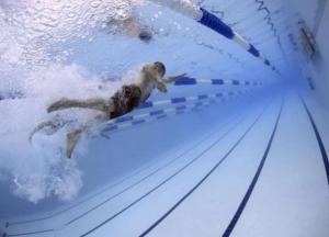 Медики назвали виды спорта, которые помогают снизить холестерин