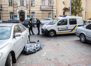В Киеве во время оформления европротокола умер мужчина (фото, видео)