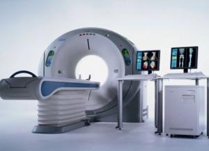 Для опорных больниц Минздрав планирует в этом году закупить 210 компьютерных томографов