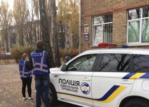 В Киеве девочка выпрыгнула из окна школы (видео)