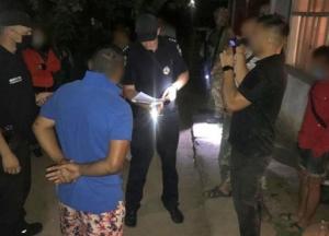 На Херсонщине в трудовом рабстве незаконно удерживали людей