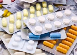 В Украине продлили срок закупки лекарств через международные организации