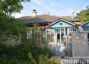 Под Киевом мужчина убил мать гантелей и перерезал себе горло