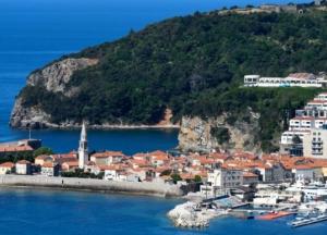 Черногория изменила условия въезда
