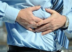 Врачи назвали симптомы поражения печени, которые нельзя пропускать