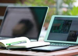 Дистанционное образование в Украине высмеяли меткой фотожабой