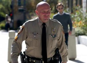 Полицейский-гей получил миллионы компенсации за дискриминацию (фото)