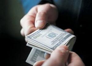 В Харькове ГБР задержало прокурора во время получения взятки в сумме 3,5 тысячи долларов