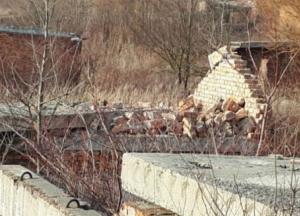 В Хмельницком произошел обвал в гаражах: погиб ребенок, еще один в больнице