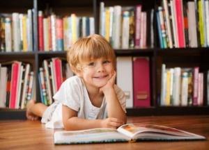 Ученые показали, как выглядит мозг ребенка во время чтения книг и игр на планшете (фото)