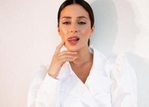 Новая Холостячка поделилась соблазнительными фото