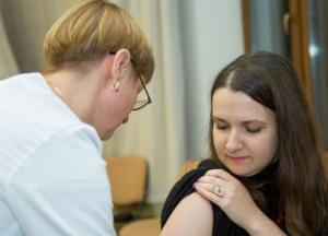 Украина получила вакцины против гриппа от трех производителей