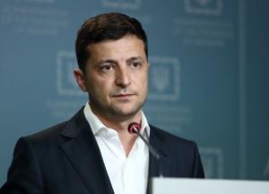 Зеленский одобрил персональную обработку данных больных СOVID-19 без их согласия