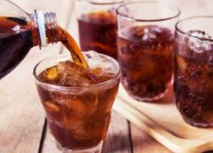 Эксперты рассказали, какие напитки повышают риск развития алкоголизма