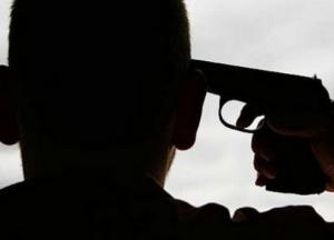 В аэропорту Днепра застрелился полицейский 