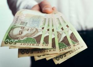 Сколько зарабатывают жители Украины: инфографика