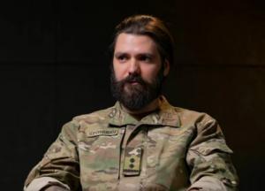 "Віддає злочинні накази": ексначштабу "Азову" Кротевич заявив, що Сирський має піти з посади