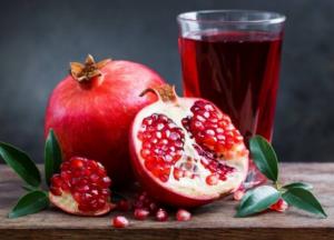 Названы самые полезные соки