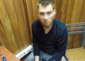 В Киеве мужчина дважды за день обокрал строительный супермаркет (фото)