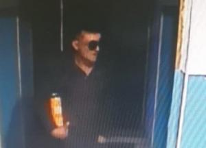 На Киевщине преступник избил и ограбил женщину в ее квартире (видео)