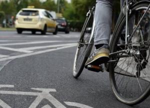 Велосипед замість авто: як кілька поїздок на тиждень можуть зекономити тисячі