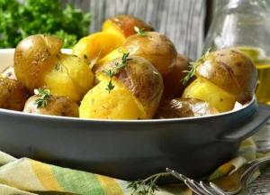 Стоматологи назвали популярный овощ, который портит зубы