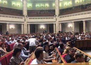 Первое заседание Верховной Рады могут продлить до утра