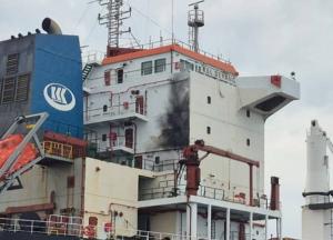 Росія атакувала три цивільні судна, які прямували до портів Великої Одеси: одне з них - китайське (фото)