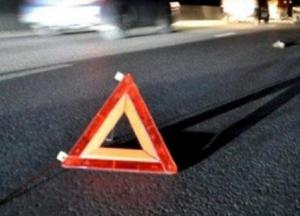 На трассе Киев—Одесса внедорожник снес насмерть двух человек