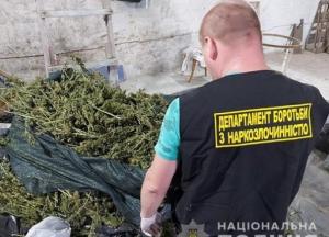 Житель Кривого Рога изготавливал и хранил наркотики